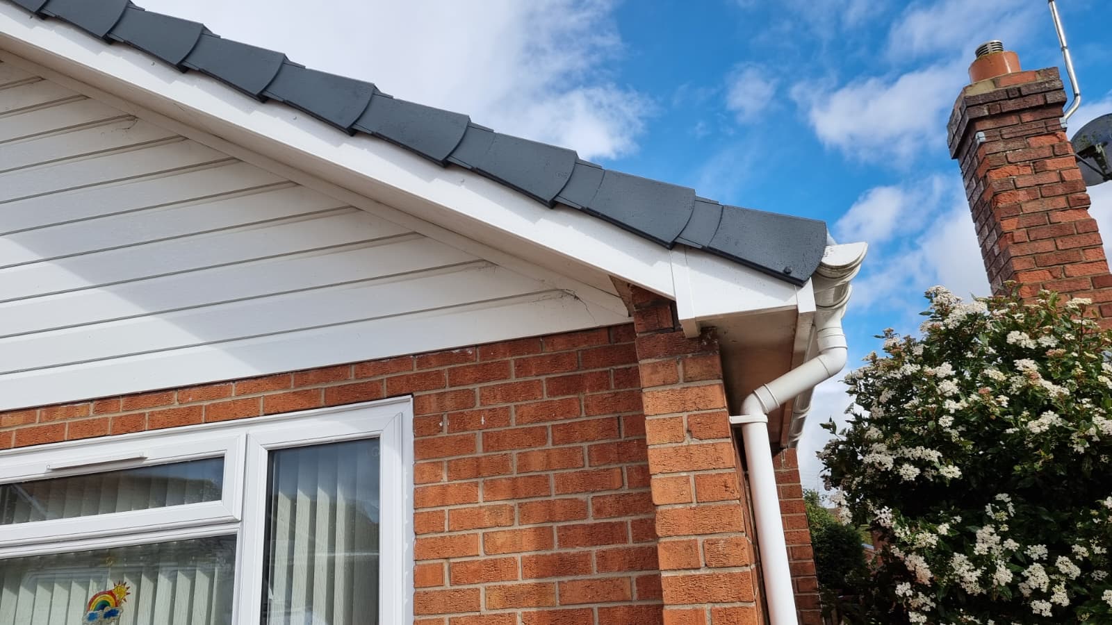 New fascias soffits and guttering on bungalow roofline